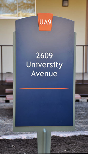 2609 University - Exterior Sign